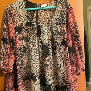 Junarose size 48 tunic(1x/2x) leopard print. Excellent condition